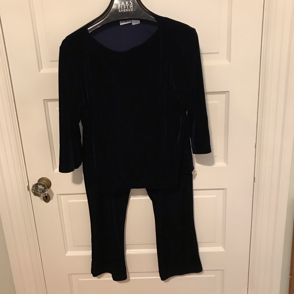 Women’s Track Suit Midnight Blue Color Size Is Extra Large Vintage Togo Brand